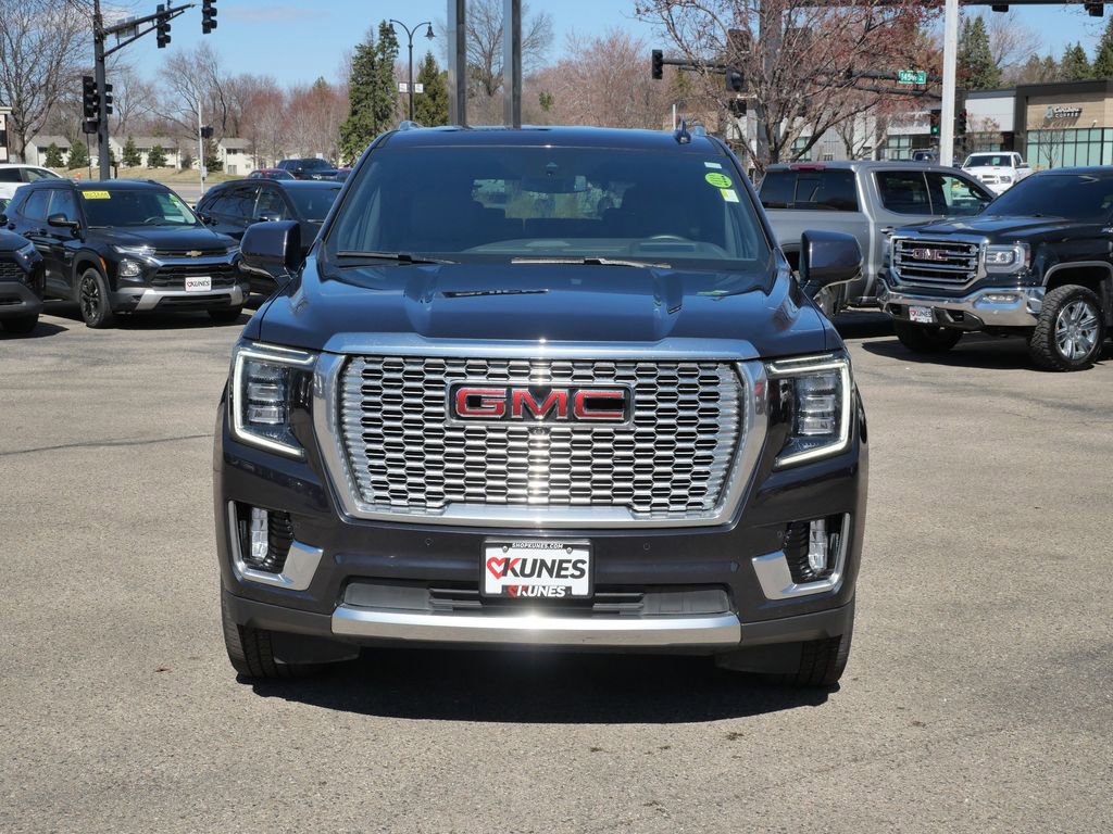 Used 2023 GMC Yukon Denali w/ Max Trailering Package AWD/4WD image 2