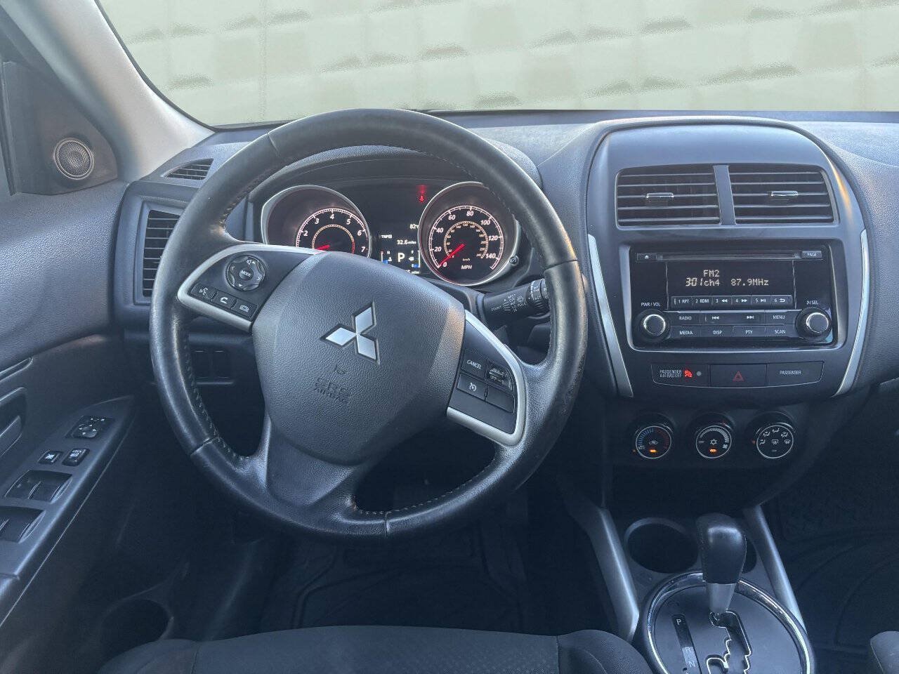 Used 2014 Mitsubishi Outlander Sport ES FWD image 21