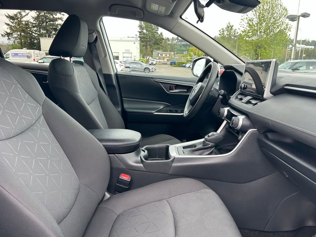 Certified 2024 Toyota RAV4 XLE FWD image 16