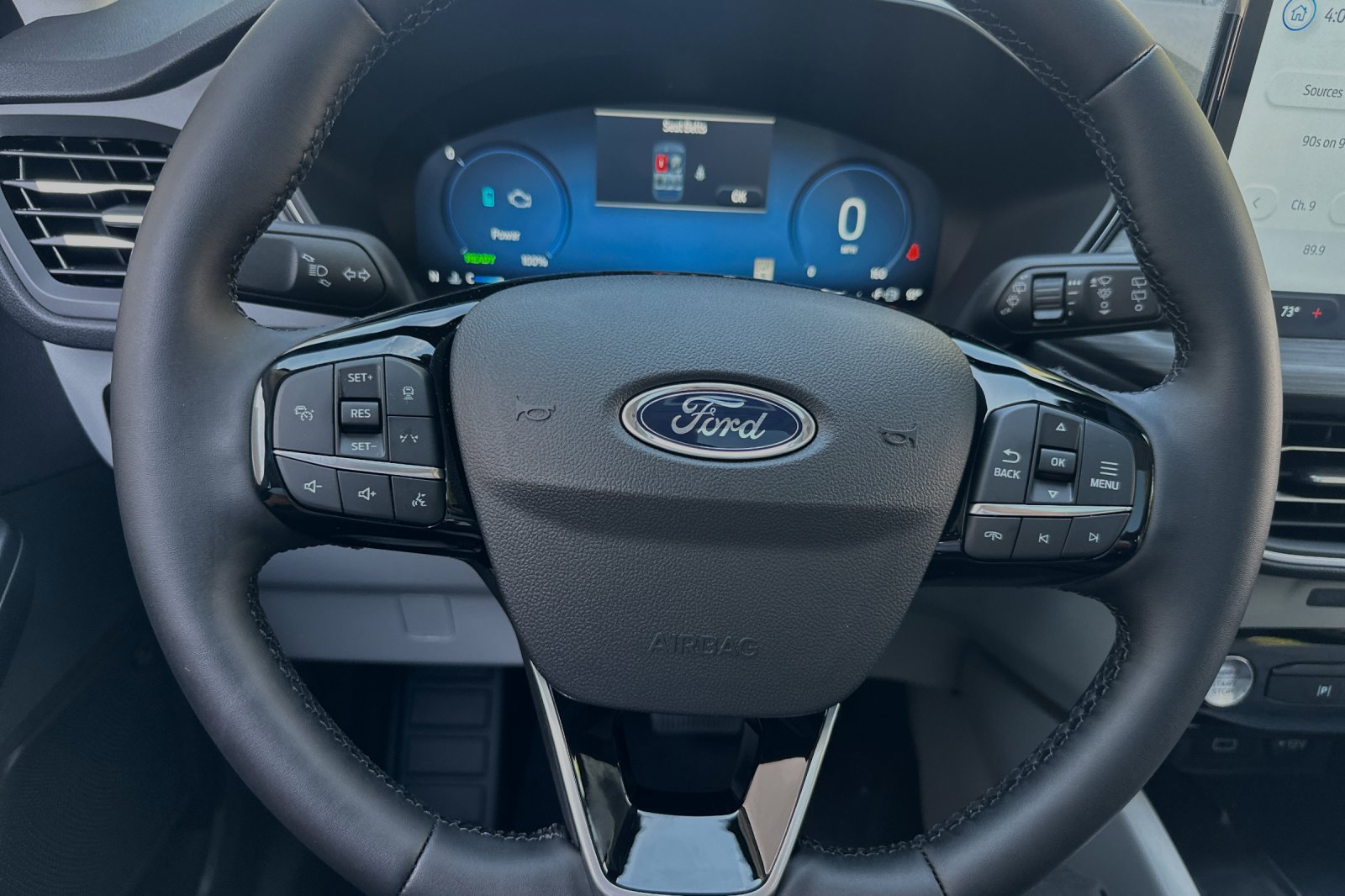 New 2024 Ford Escape SE w/ PHEV Premium Package FWD image 21