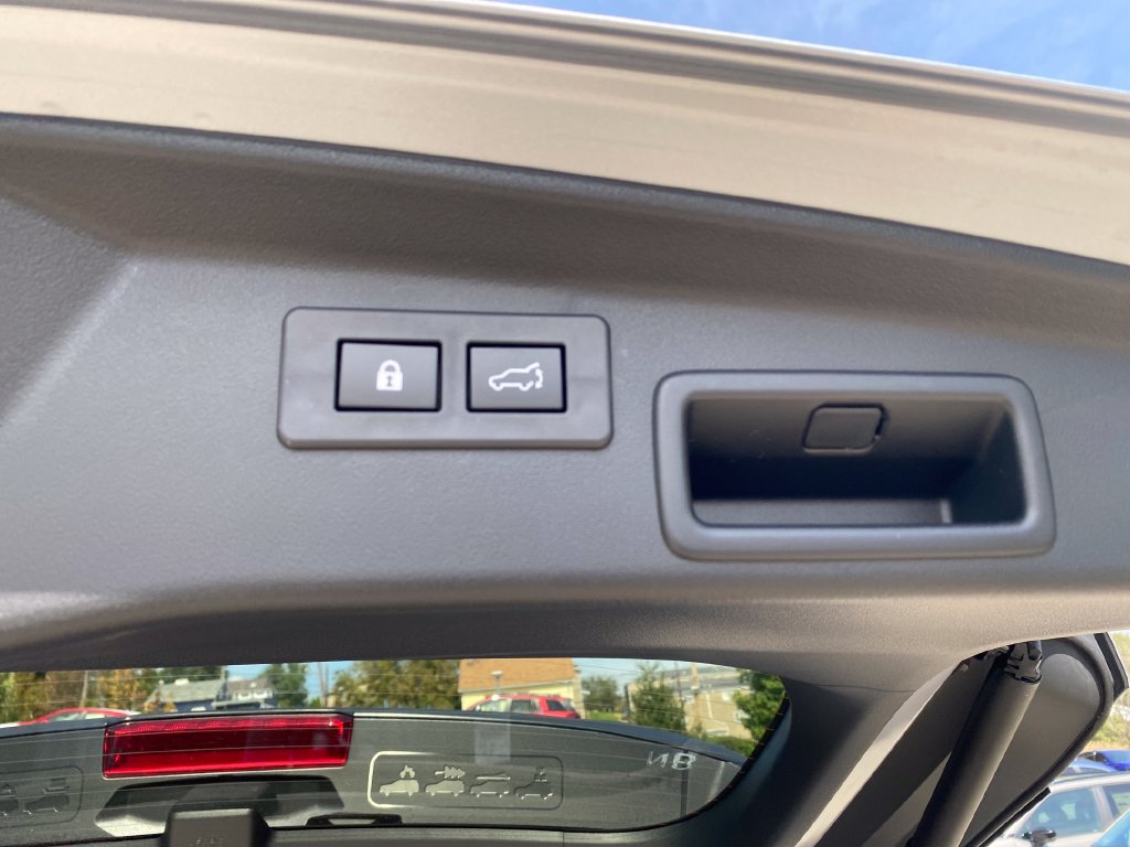 New 2026 Subaru Outback Touring XT AWD/4WD image 17