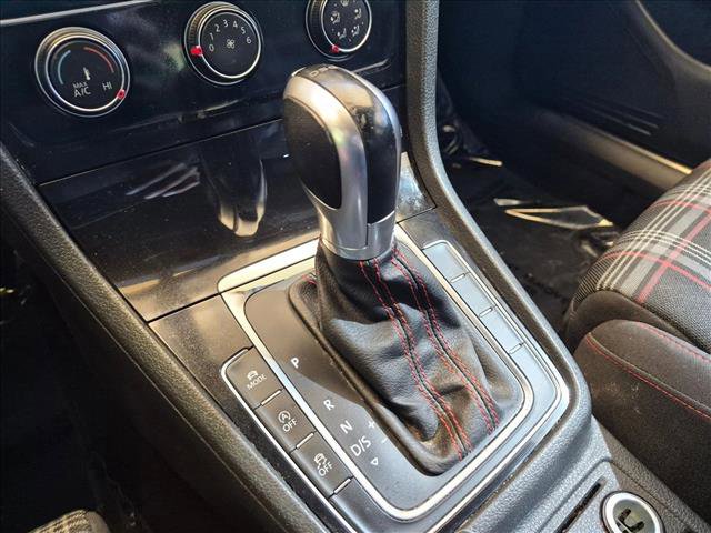 Used 2018 Volkswagen Golf S FWD image 13