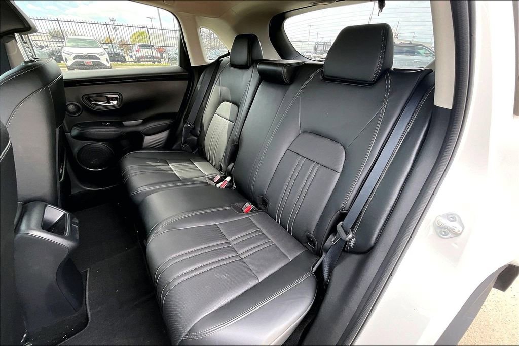 Used 2023 Honda HR-V EX-L image 31