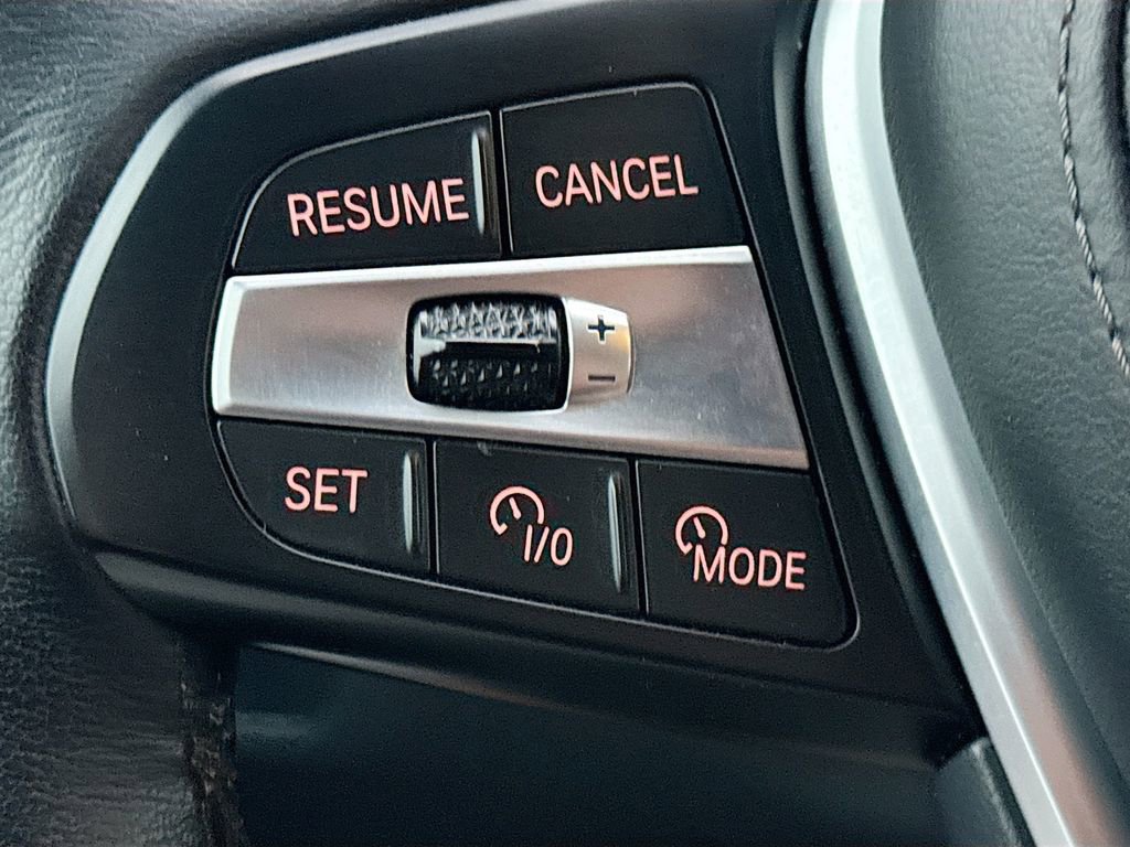 Used 2024 BMW X5 xDrive50e w/ Parking Assistance Package image 10