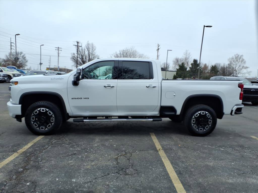 Used 2023 Chevrolet Silverado 2500 High Country image 37