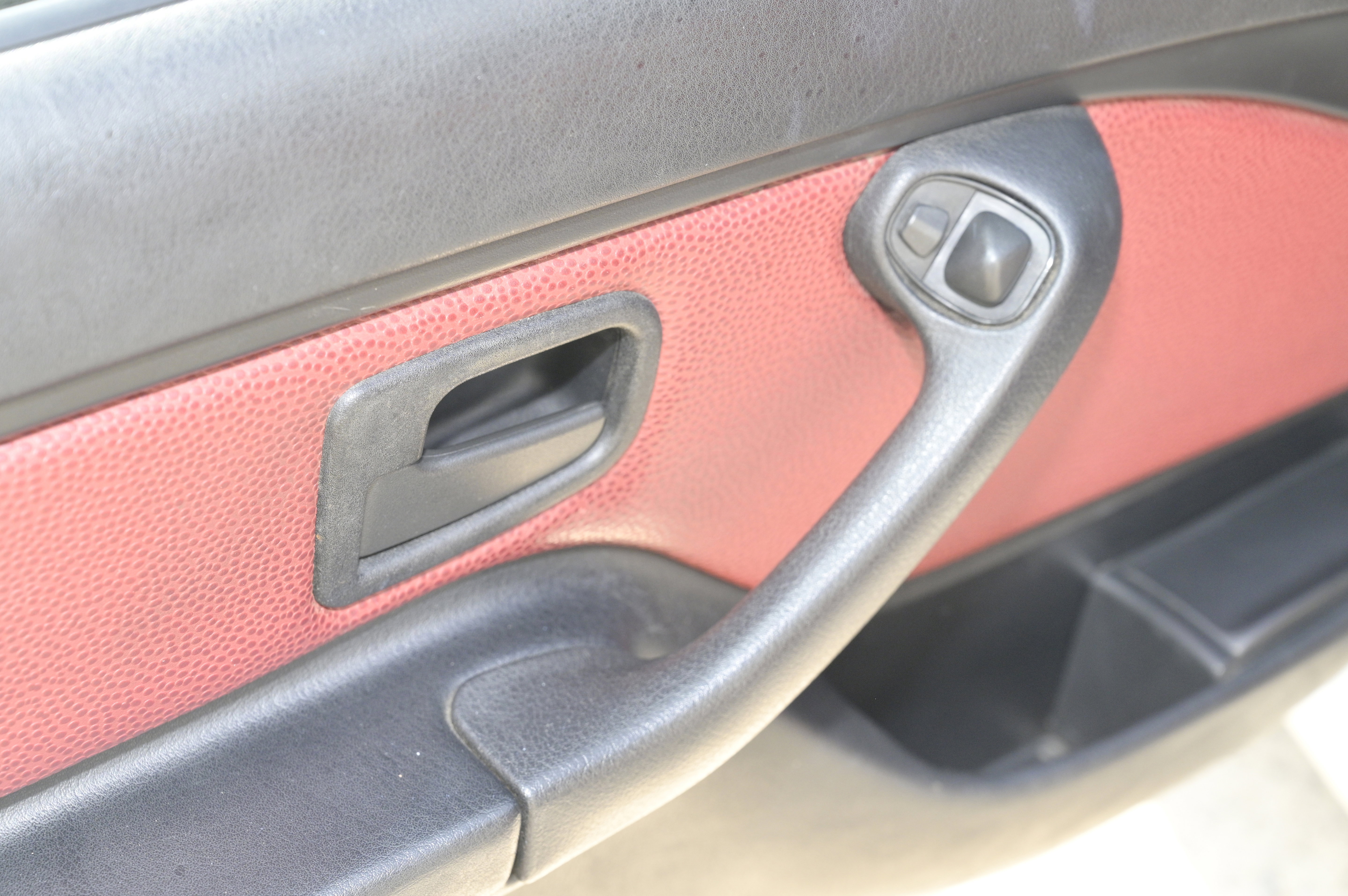 Used 1996 BMW Z3 1.9 image 17