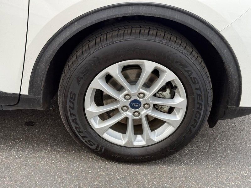 Certified 2022 Ford Escape SE w/ Cold Weather Package image 7