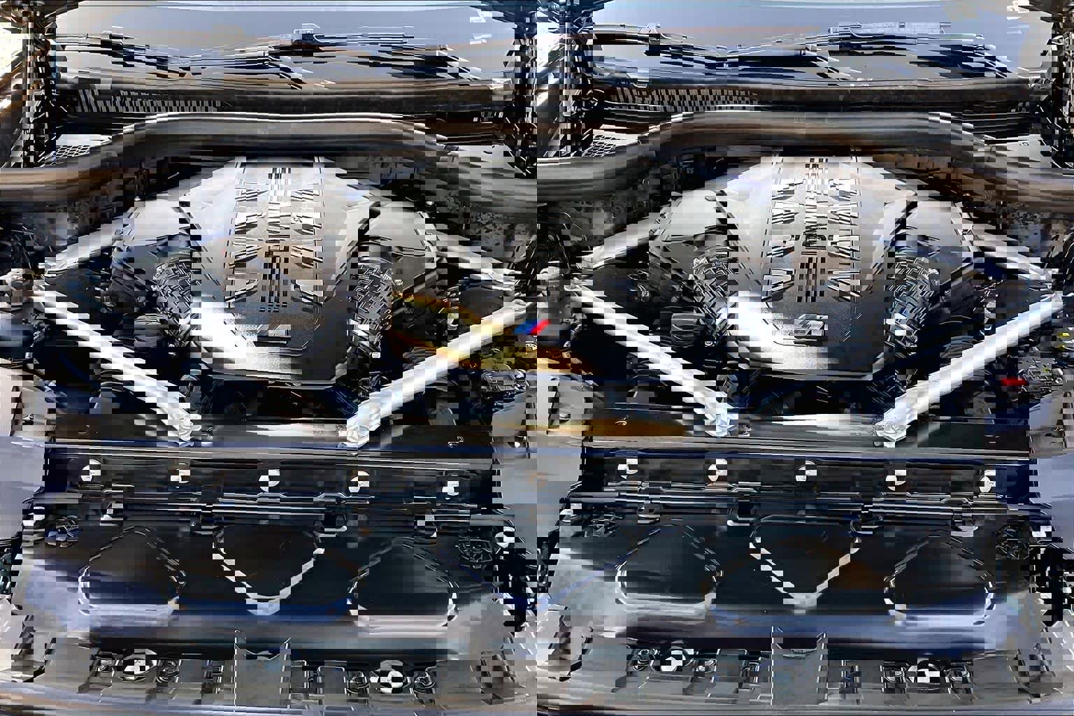 Used 2025 BMW X7 M60i image 34