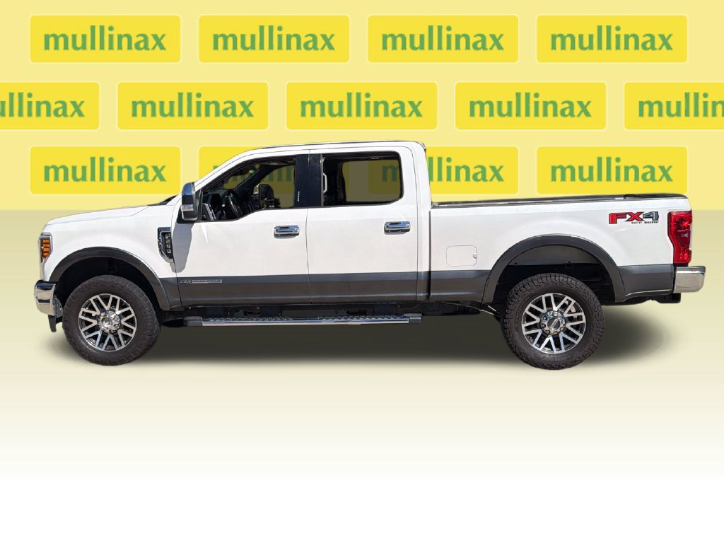 Used 2018 Ford F250 Lariat w/ FX4 Off-Road Package AWD/4WD image 12