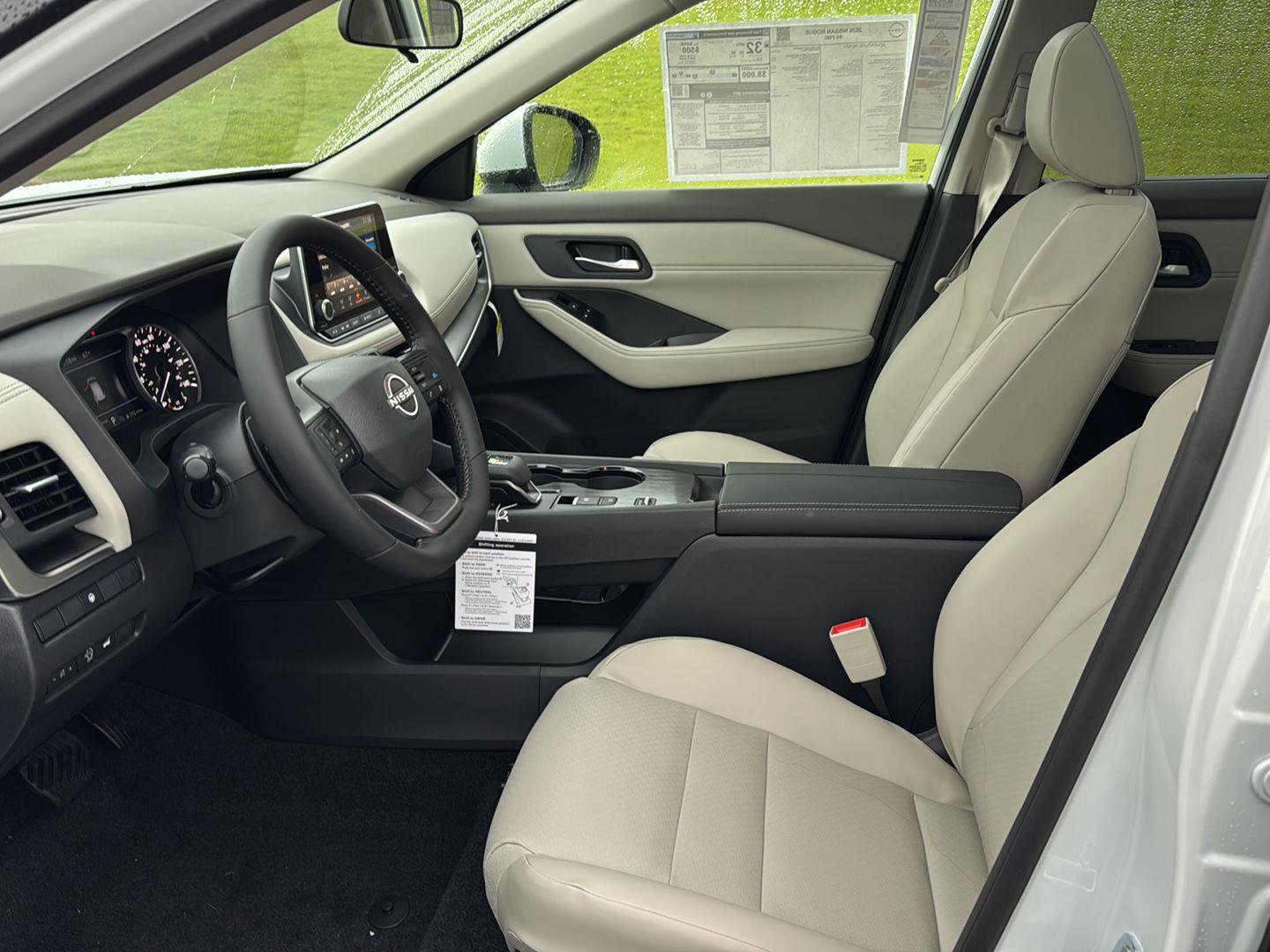 New 2026 Nissan Rogue SV image 8