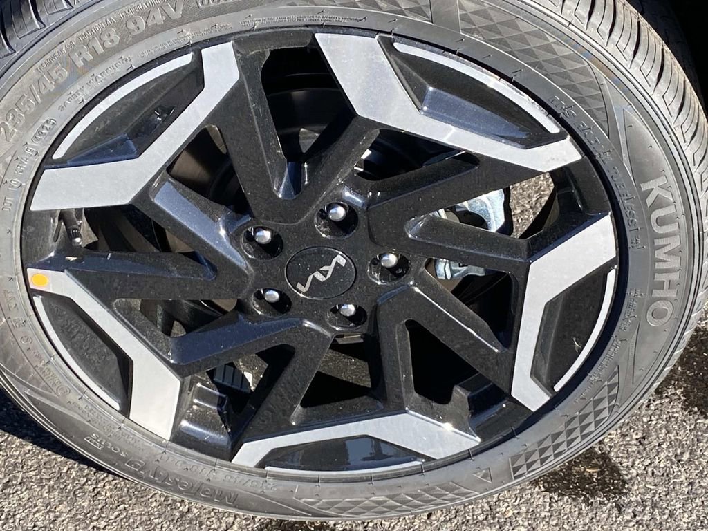 New 2026 Kia Seltos SX image 6