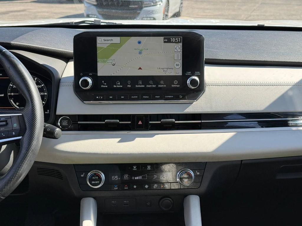 Used 2022 Mitsubishi Outlander SEL image 9