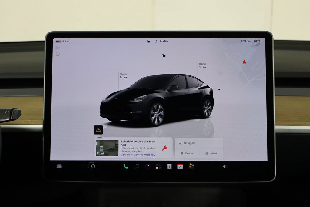 Used 2024 Tesla Model Y Long Range AWD/4WD image 23