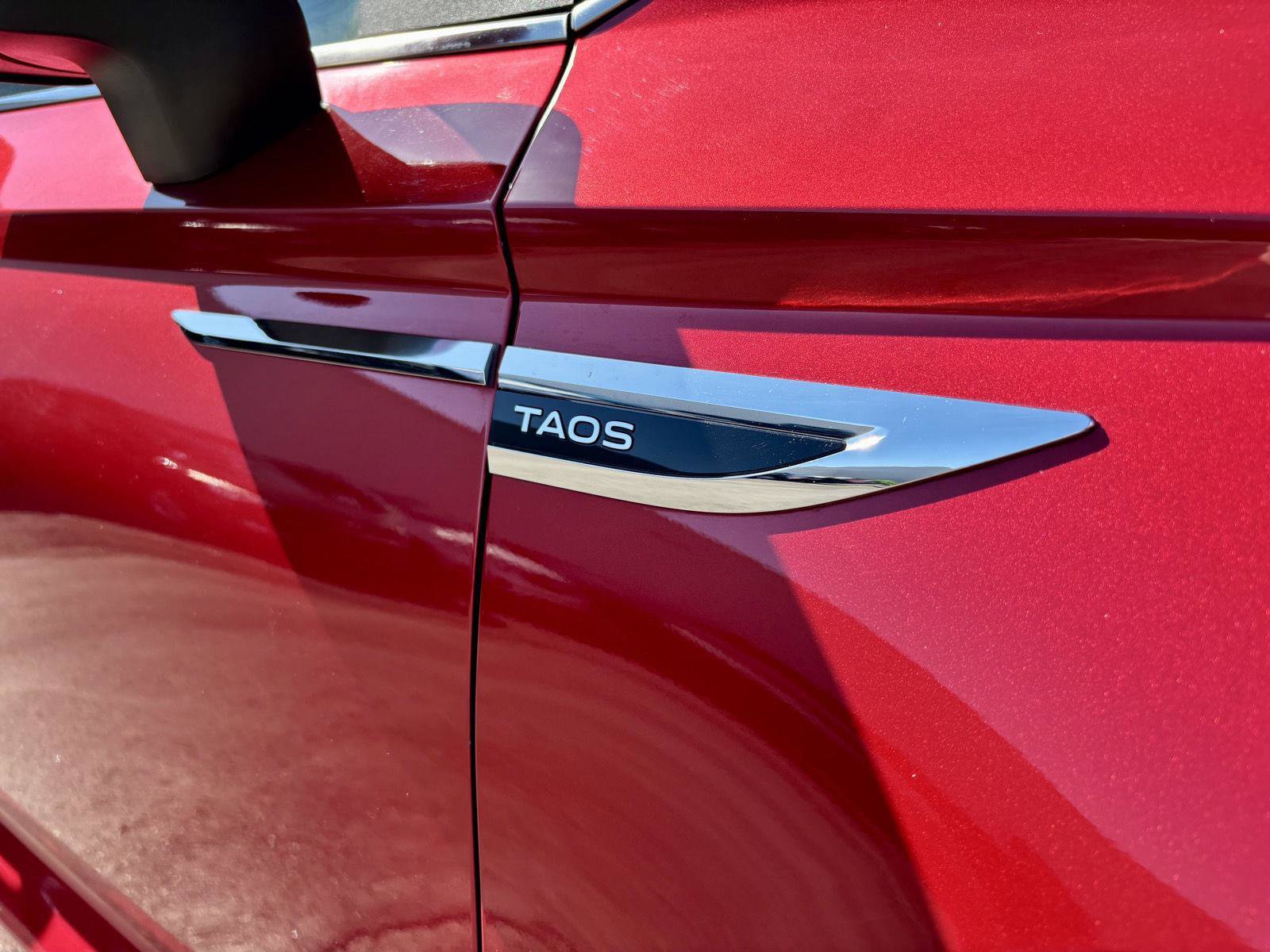 Used 2022 Volkswagen Taos SE image 13