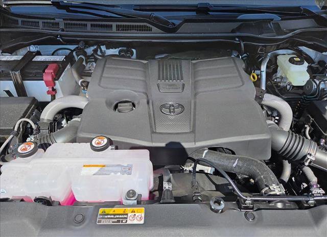 New 2026 Toyota Tundra SR image 16