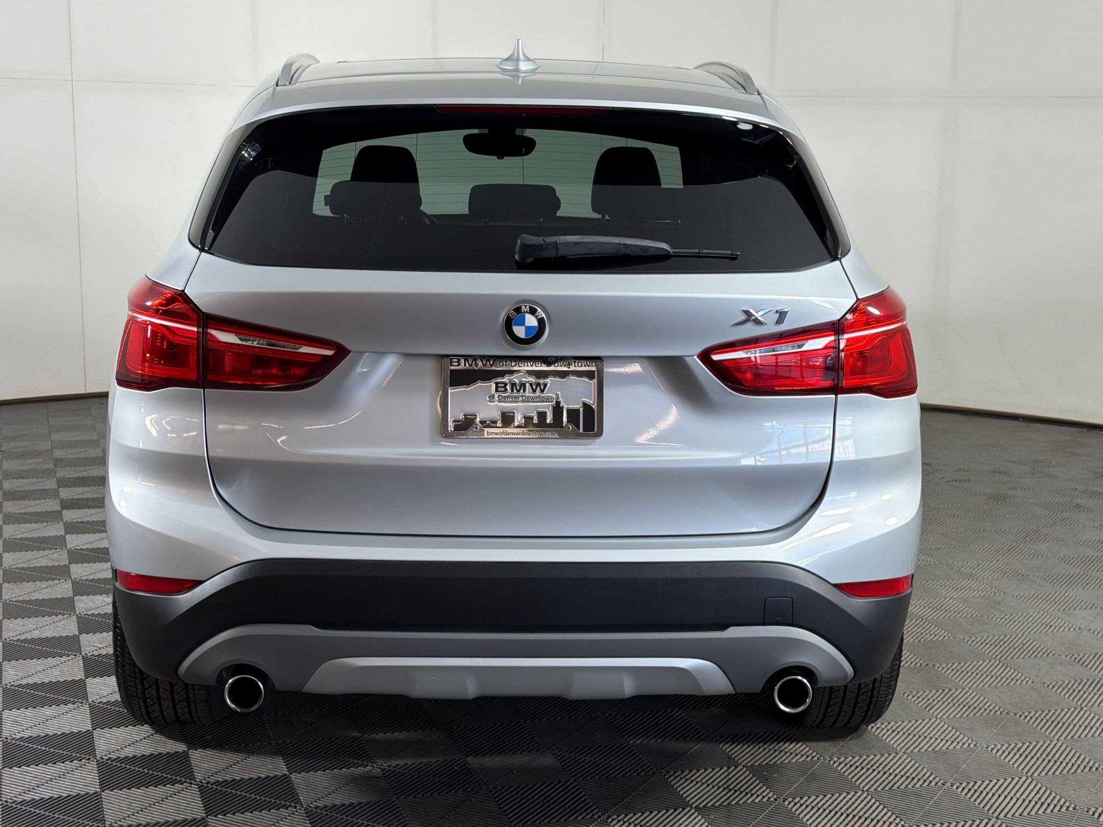 Used 2018 BMW X1 xDrive28i AWD/4WD image 10