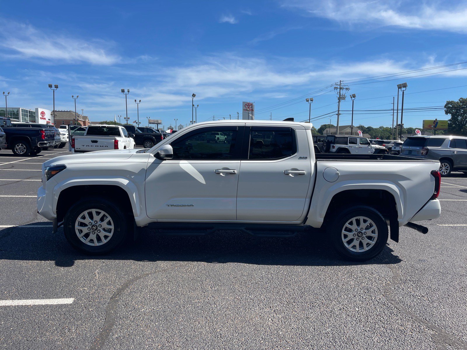 Used 2025 Toyota Tacoma SR5 RWD image 13