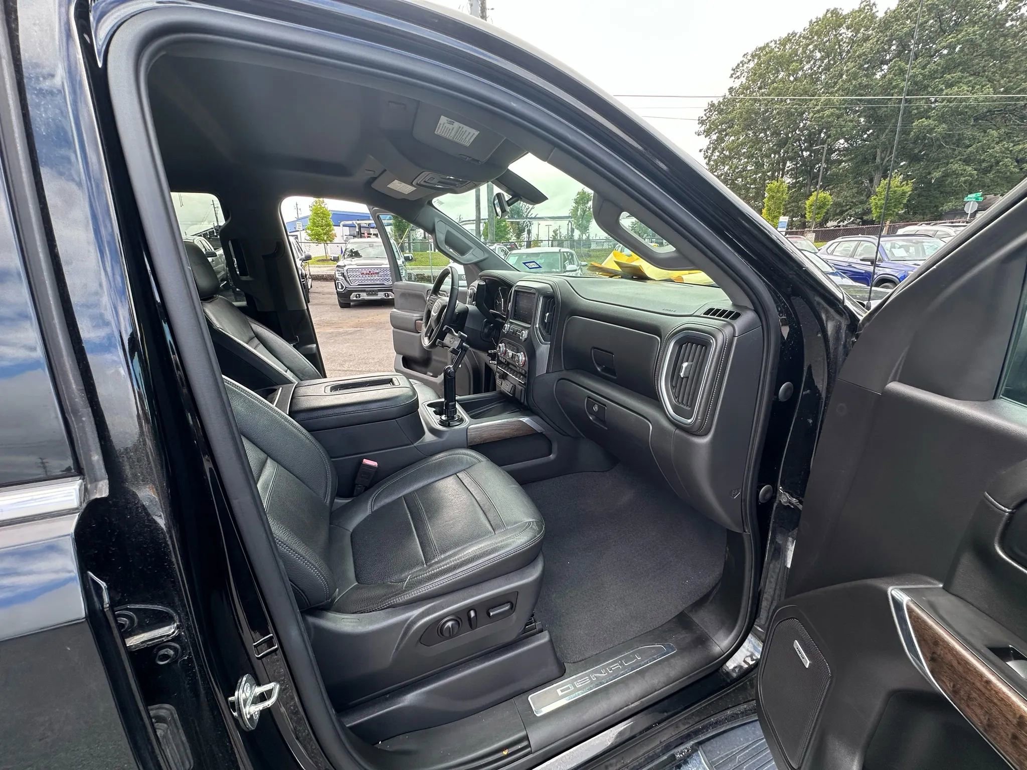 Used 2020 GMC Sierra 1500 Denali image 19