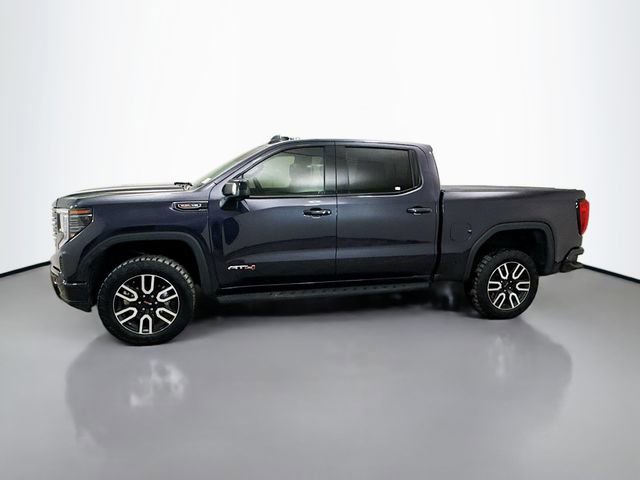Used 2024 GMC Sierra 1500 AT4 w/ Technology Package image 4