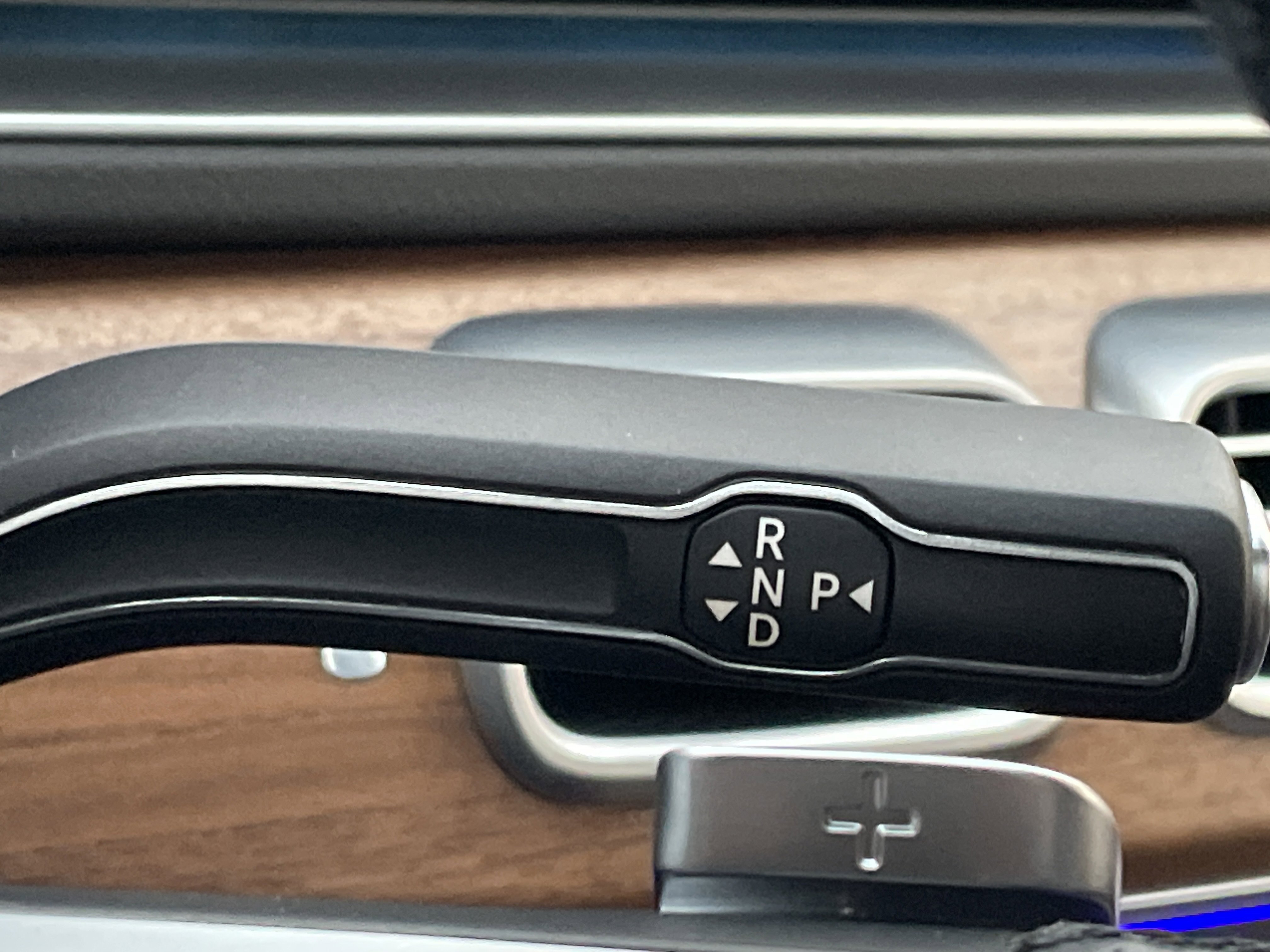 Certified 2024 Mercedes-Benz GLS 450 4MATIC image 31