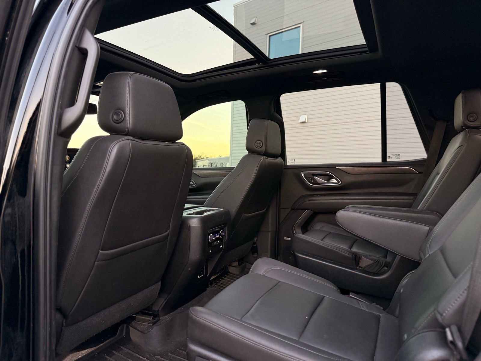 Used 2021 Chevrolet Tahoe Z71 image 22