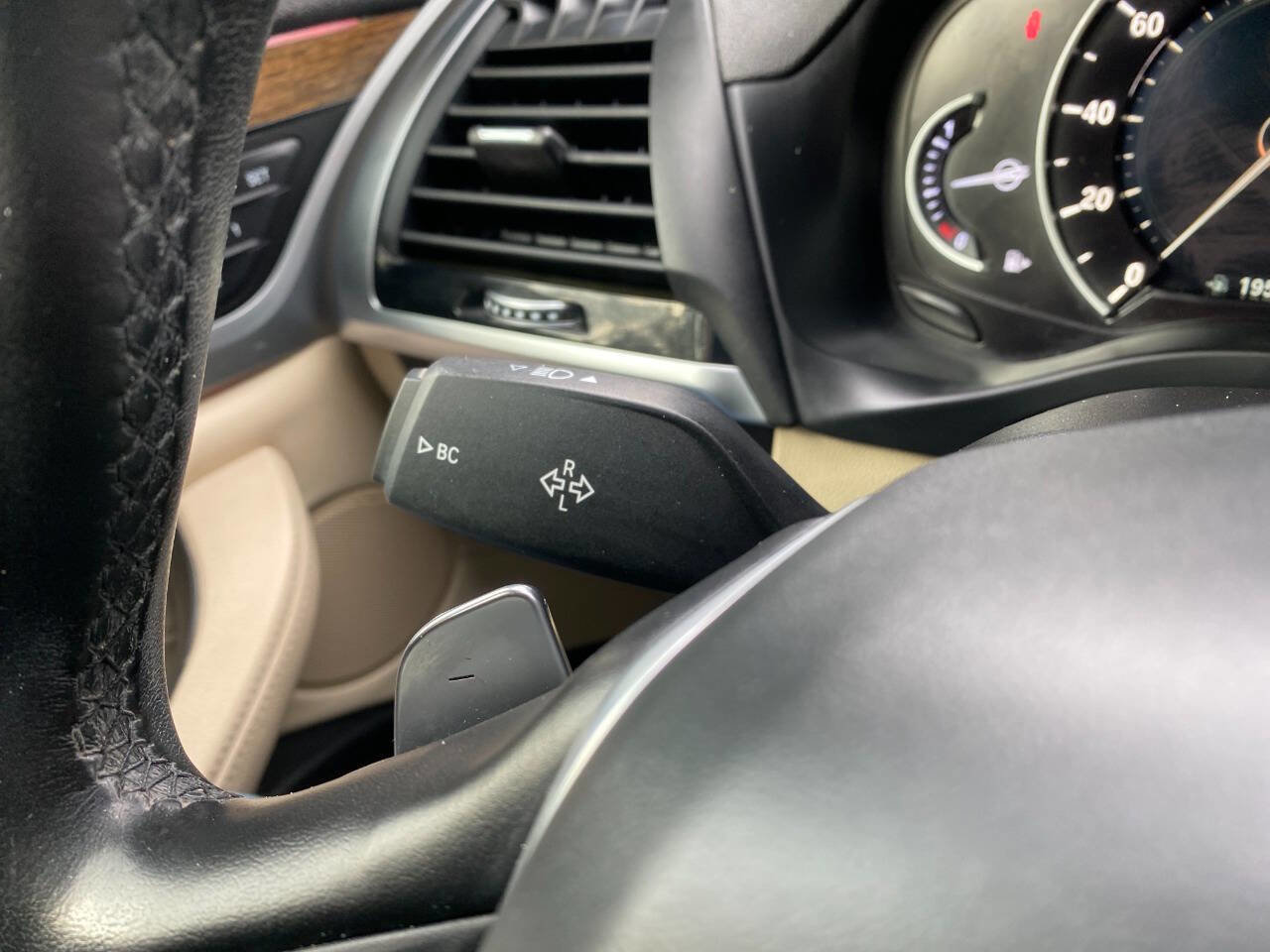 Used 2019 BMW X3 sDrive30i w/ Premium Package image 30