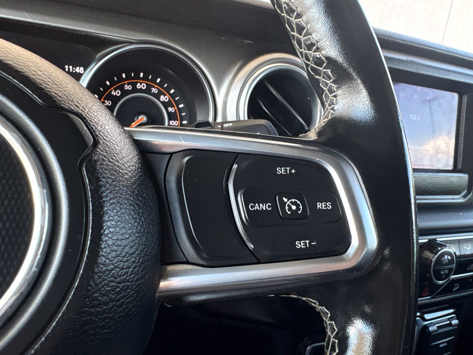 Used 2020 Jeep Wrangler Unlimited Sahara AWD/4WD image 26