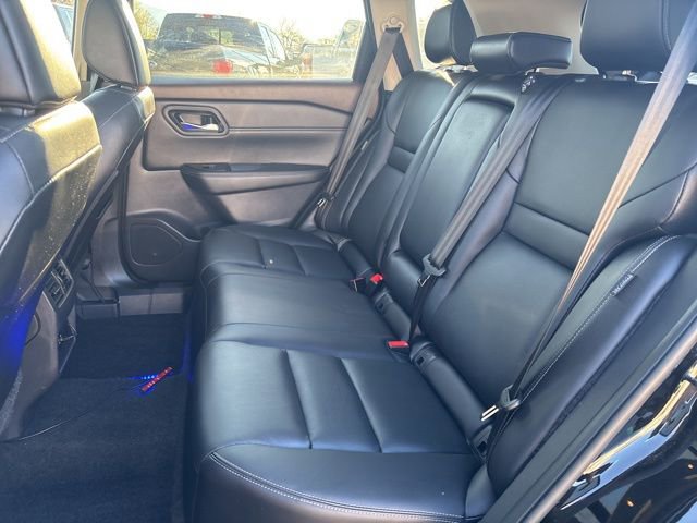 Used 2023 Nissan Rogue SL image 30