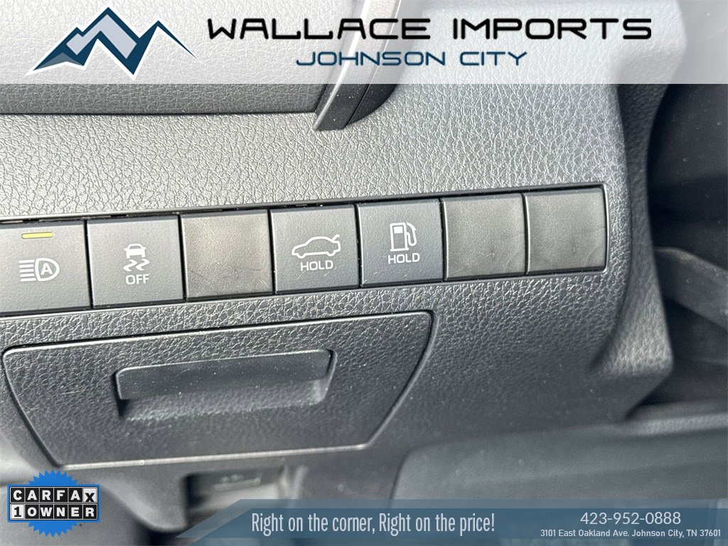 Used 2022 Toyota Camry XSE image 24