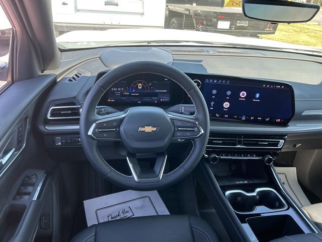 New 2026 Chevrolet Traverse LT w/ Sun and Wheel Package FWD image 28