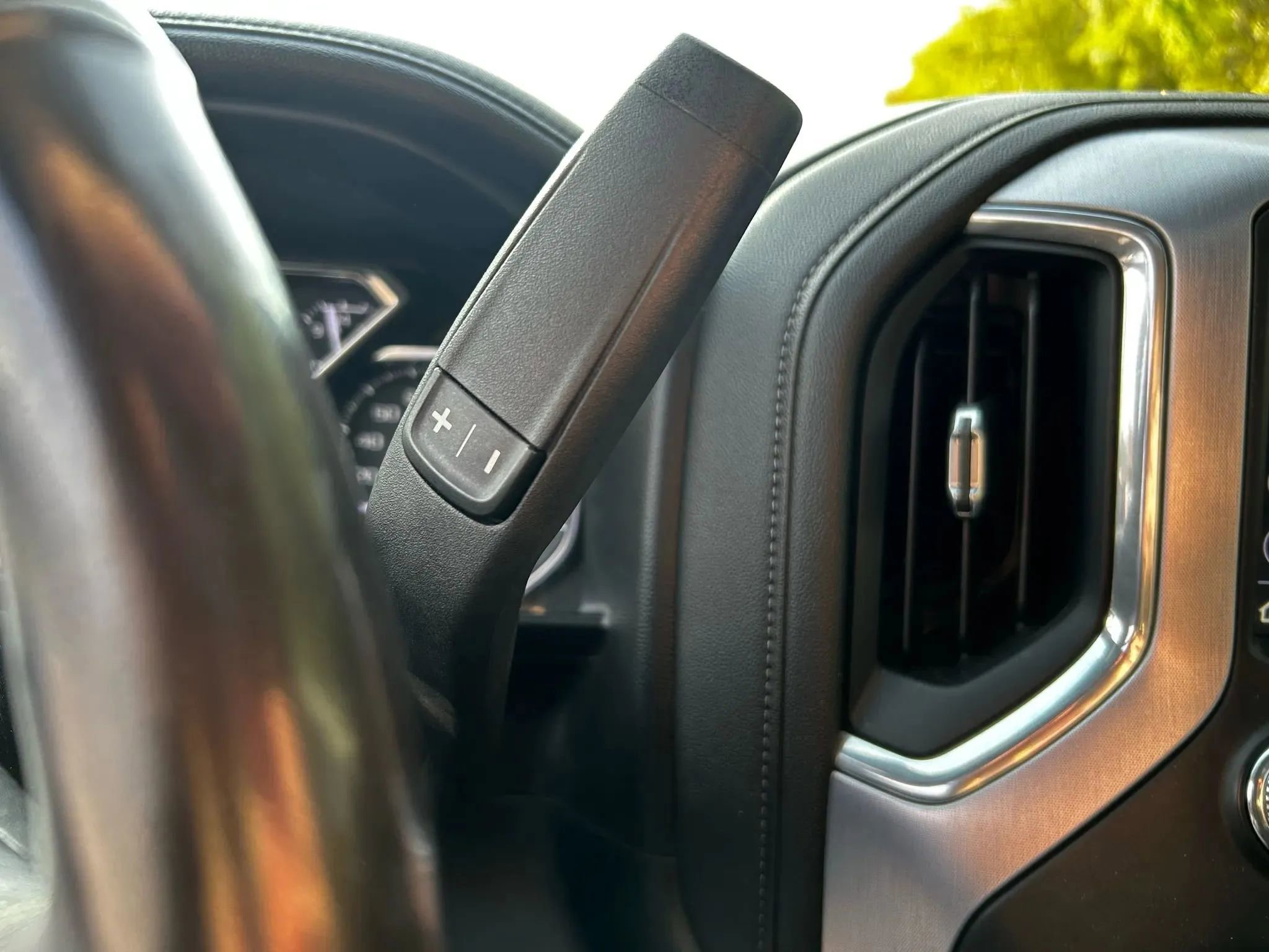 Used 2020 GMC Sierra 1500 Elevation w/ Elevation Value Package image 23