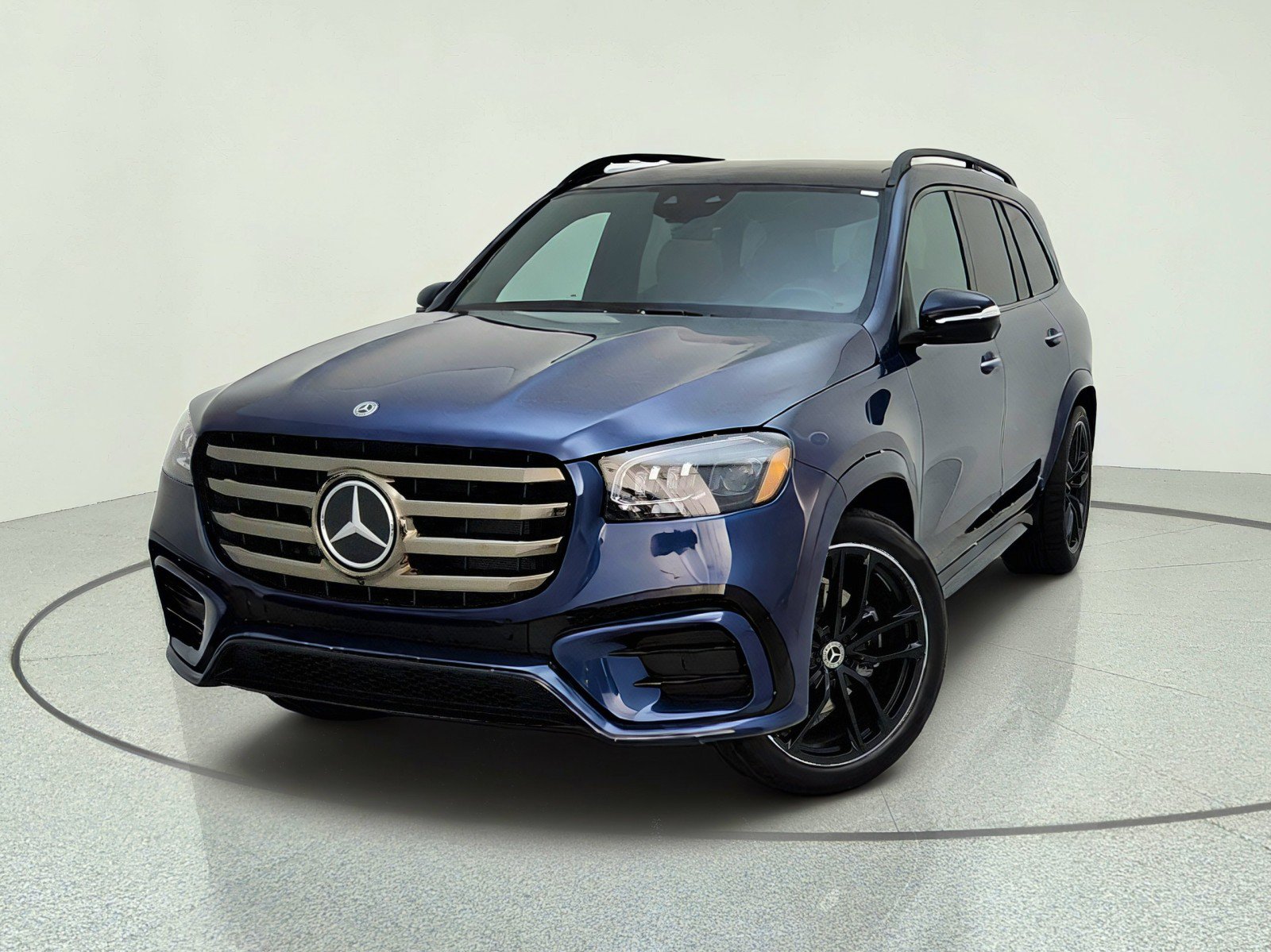 New 2026 Mercedes-Benz GLS 450 4MATIC image 2