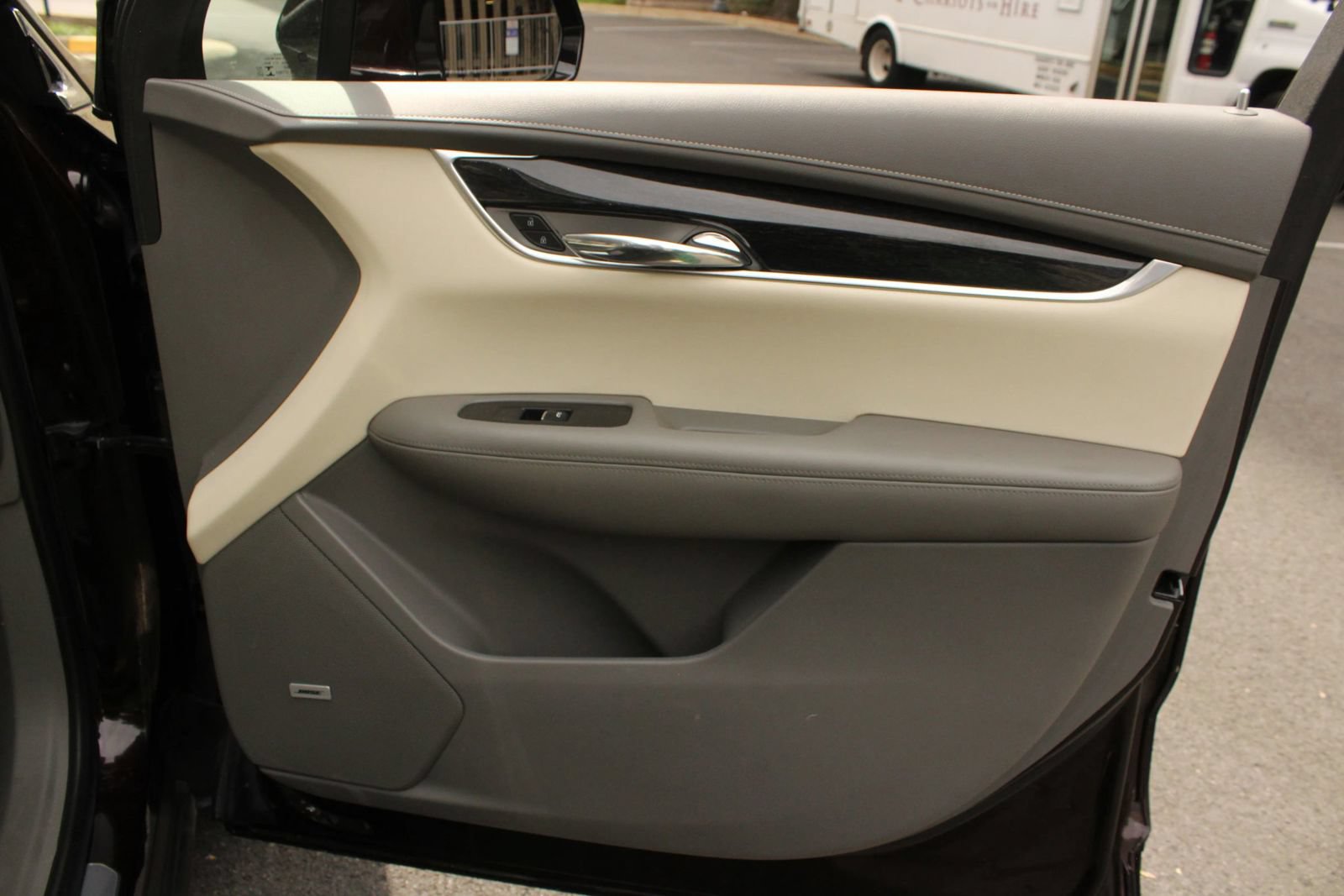 Used 2021 Cadillac XT6 Premium Luxury FWD image 29