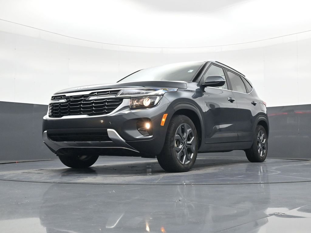 Used 2024 Kia Seltos S FWD image 18