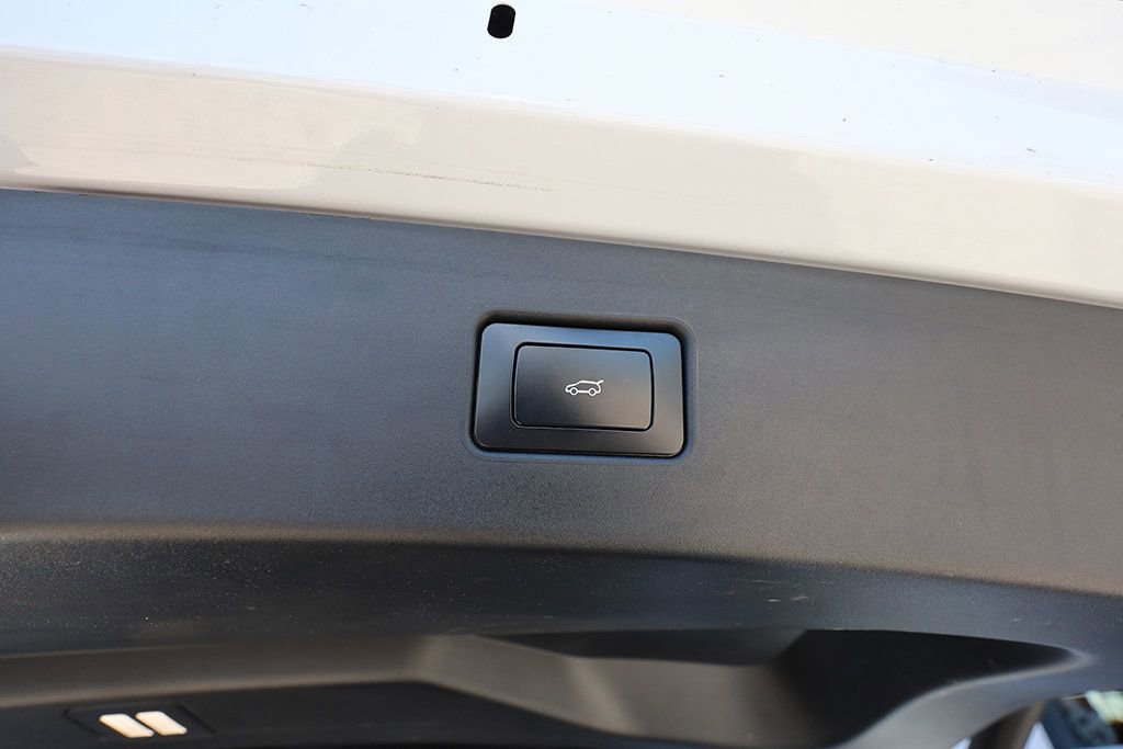 Used 2023 Fisker Ocean One AWD/4WD image 28