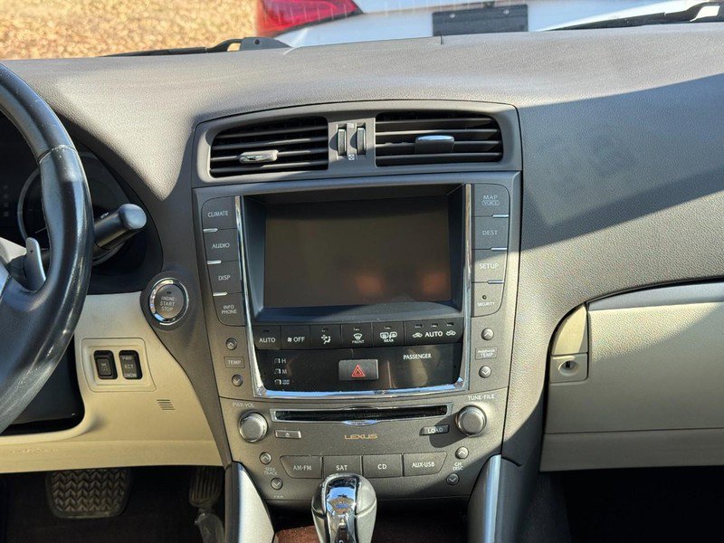 Used 2011 Lexus IS 350 AWD image 13