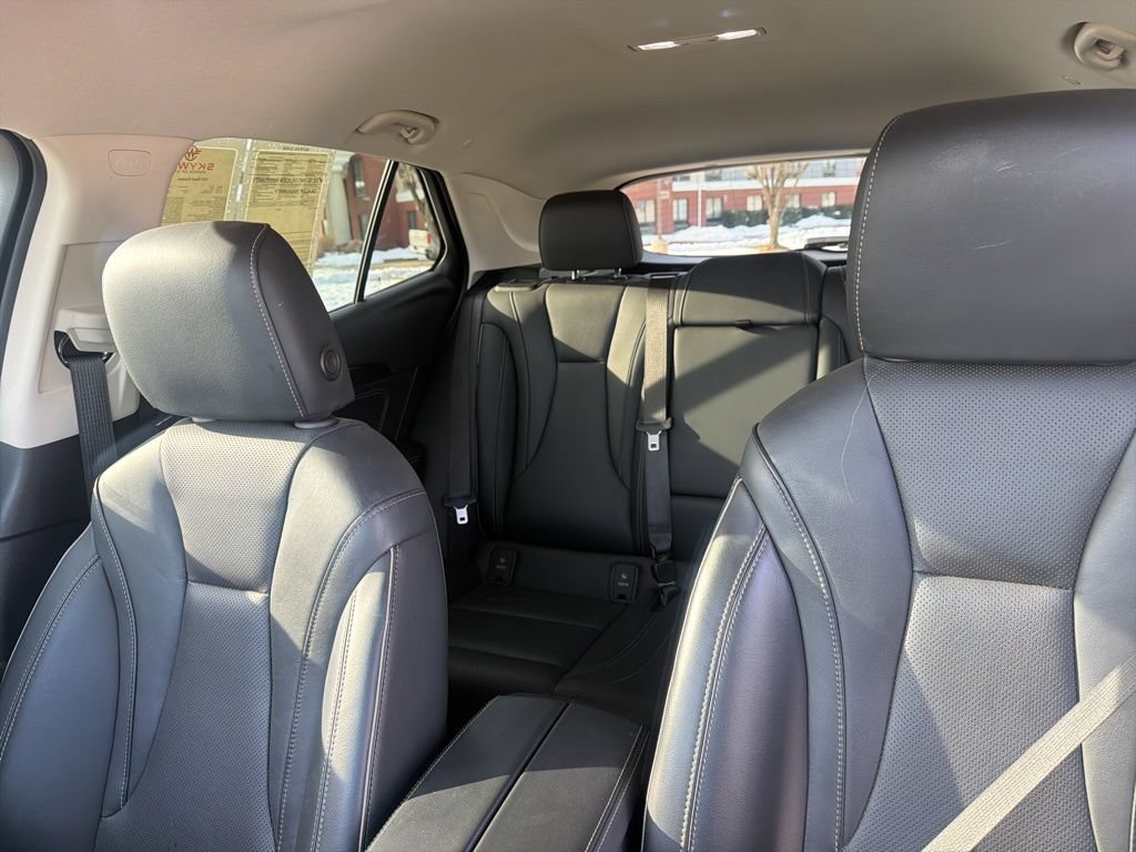 Used 2023 Buick Envision Essence FWD image 13