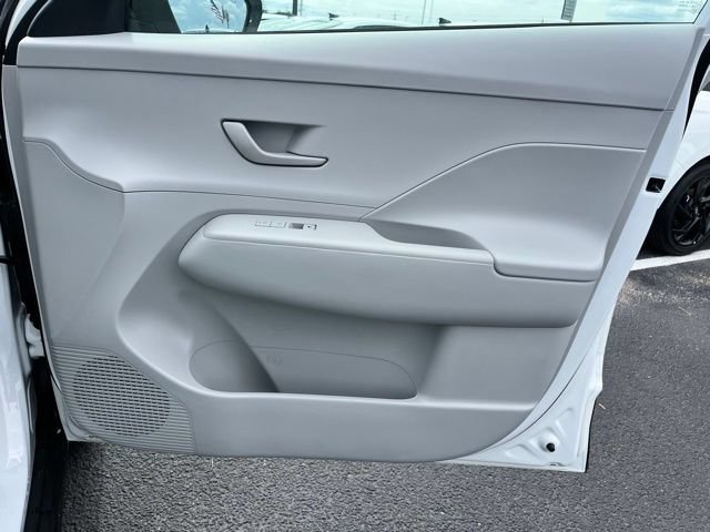New 2026 Hyundai Kona SE FWD image 23