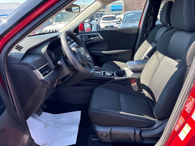 Used 2022 Mitsubishi Outlander ES image 18