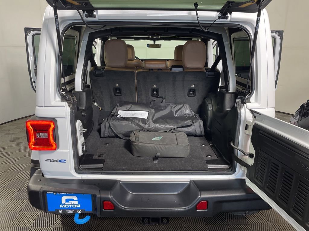 Used 2023 Jeep Wrangler Unlimited Rubicon 4xe w/ Steel Bumper Group image 20