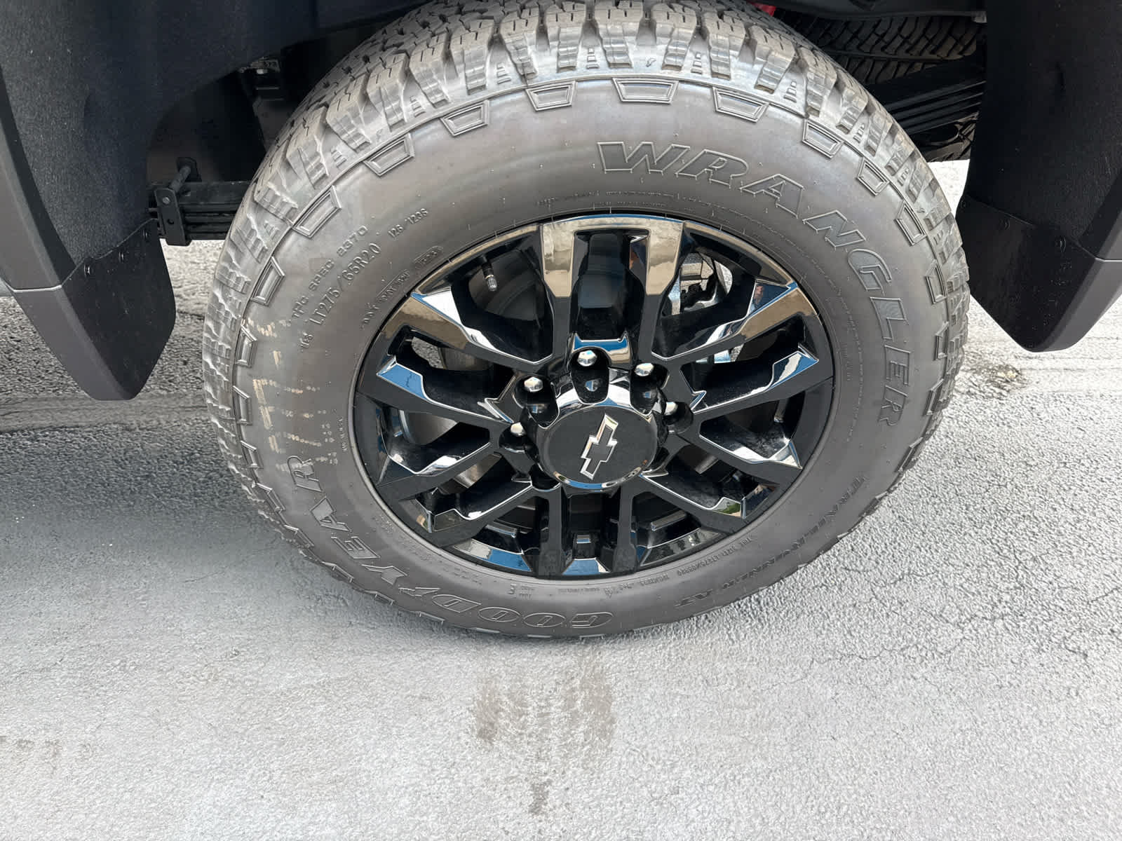 New 2026 Chevrolet Silverado 2500 LTZ w/ LTZ Plus Package AWD/4WD image 14
