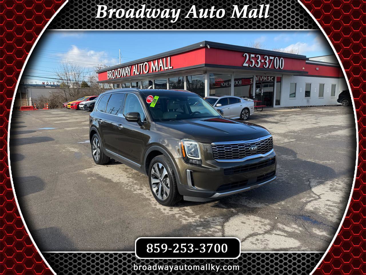 Used 2020 Kia Telluride S w/ S 8 Passenger Seating Package image 1