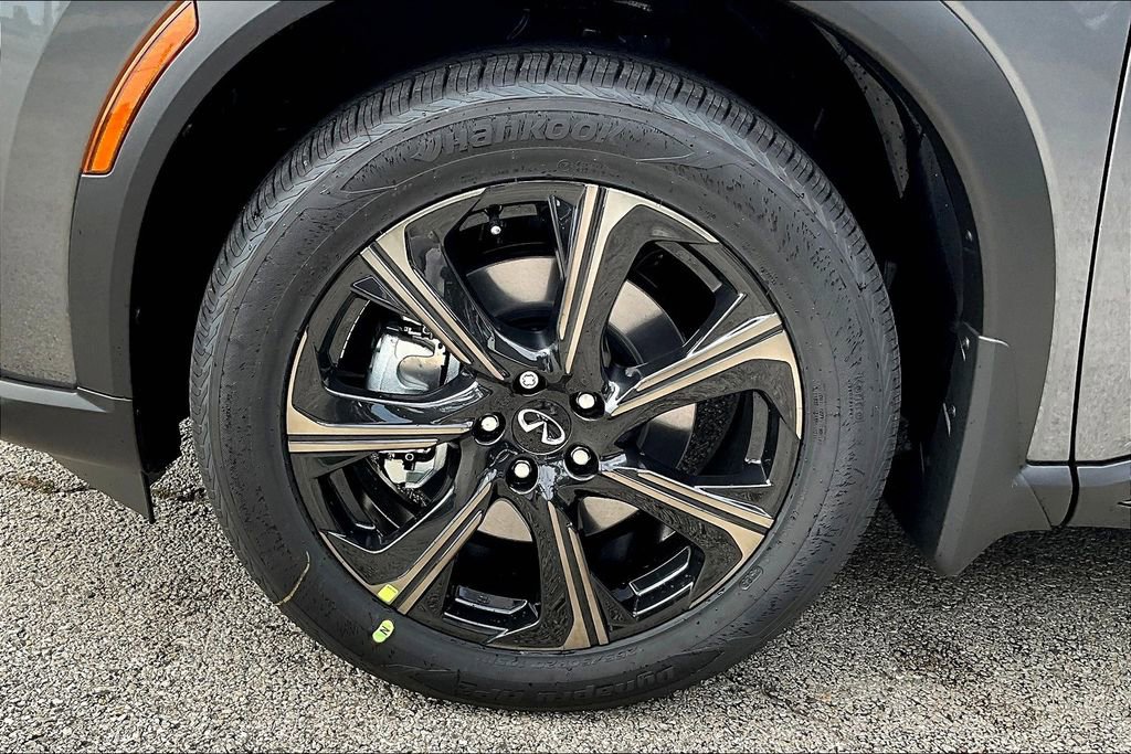 Certified 2026 INFINITI QX60 Autograph w/ Dark Cargo Package image 17