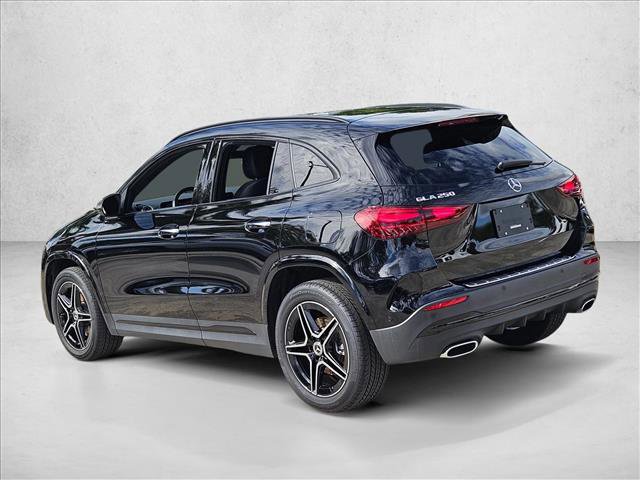 Used 2025 Mercedes-Benz GLA 250 image 8