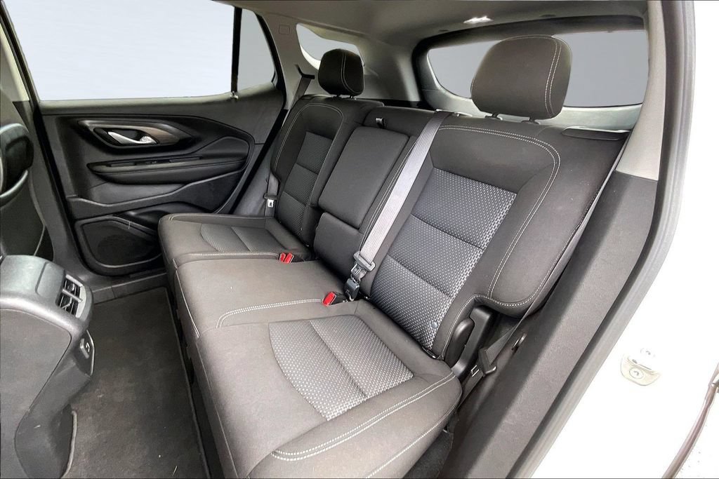 Used 2023 GMC Terrain SLE w/ Driver Convenience Package AWD/4WD image 25