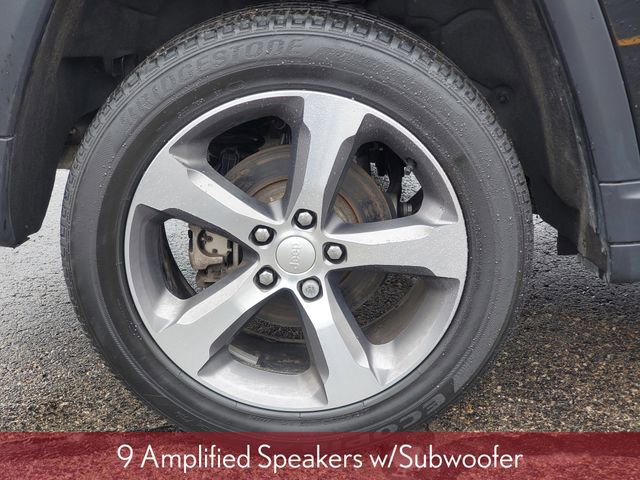 Used 2023 Jeep Grand Cherokee Limited image 6