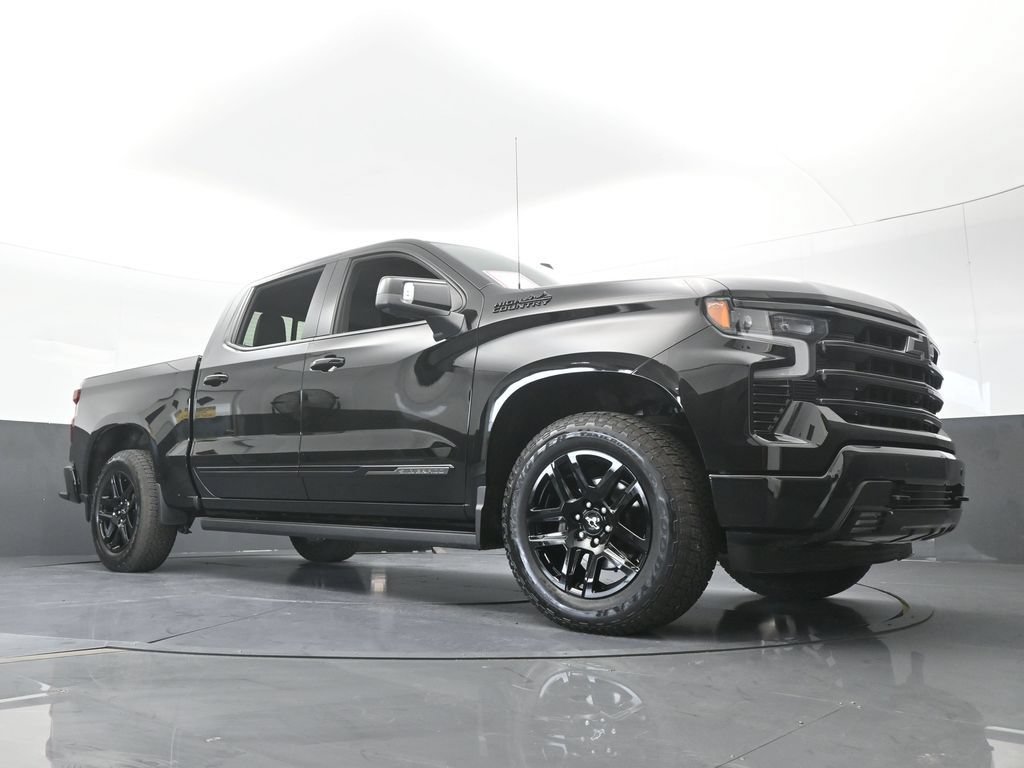 Used 2026 Chevrolet Silverado 1500 High Country w/ Midnight Edition AWD/4WD image 73