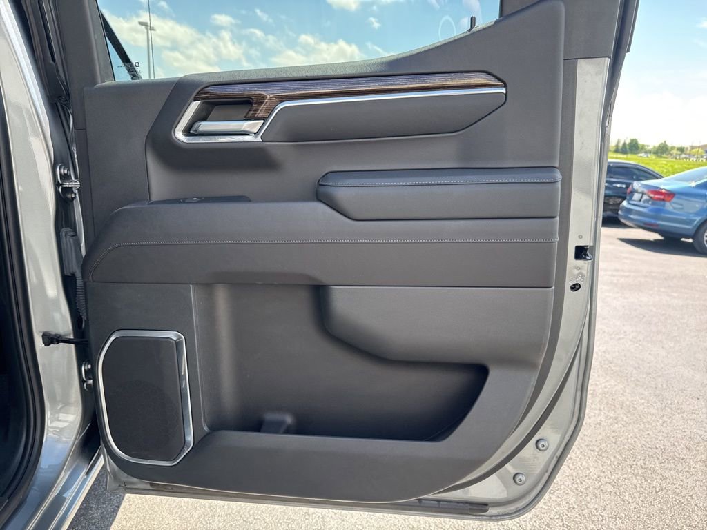 Used 2023 GMC Sierra 1500 Elevation AWD/4WD image 37