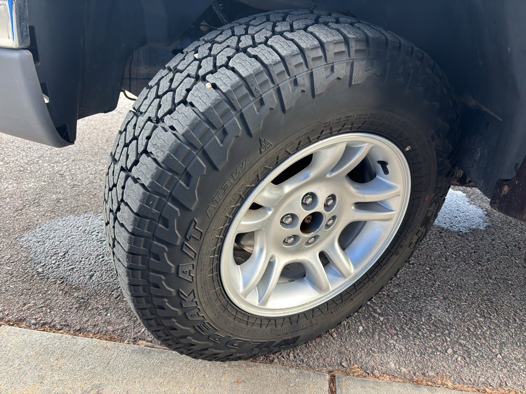 Used 2004 Dodge Dakota SLT w/ Deluxe Convenience Group image 20