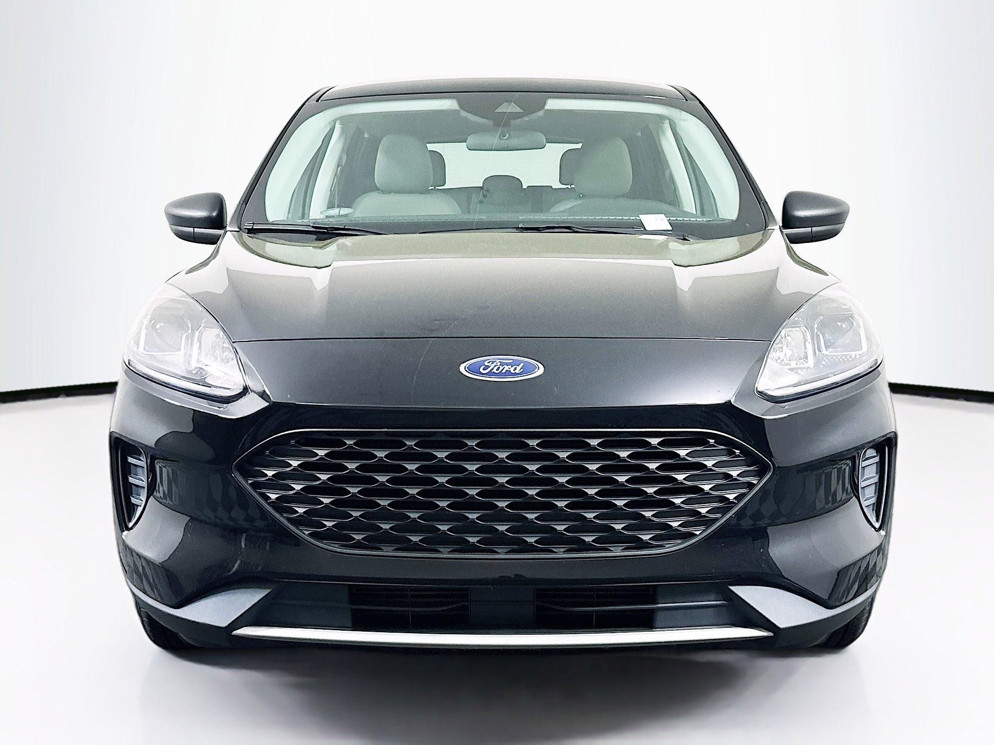 Used 2022 Ford Escape S image 2